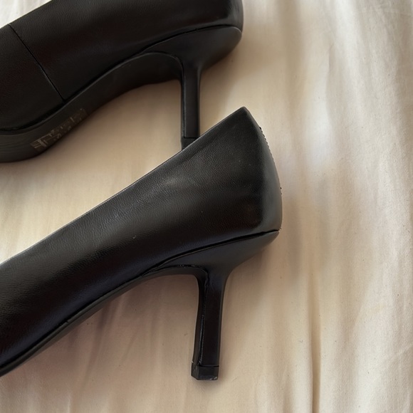 New Vagabond Leather Kitten Heels - Picture 5 of 9
